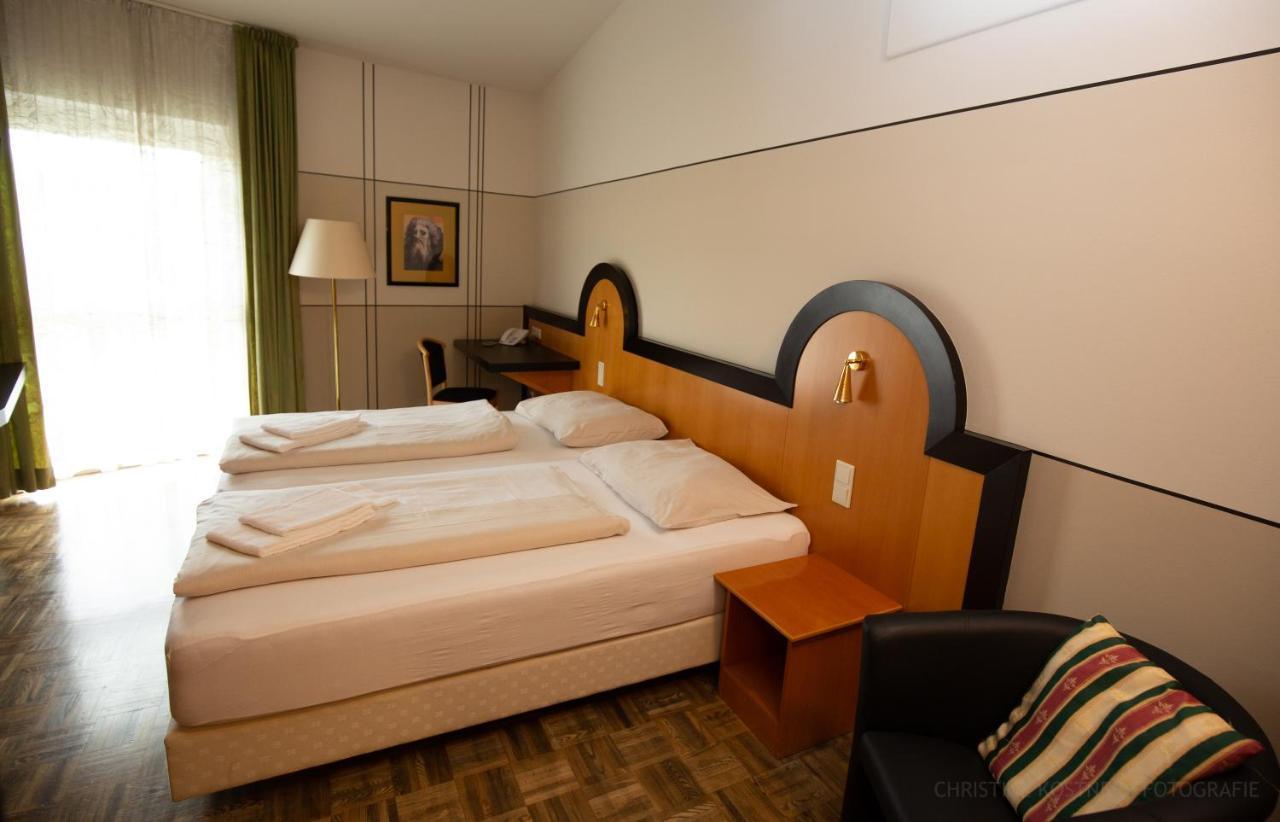 Hotel Fuchspalast Санкт-Файт-ан-дер-Глан Экстерьер фото